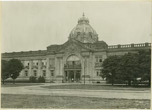 Der alte Kunstpalast 1902